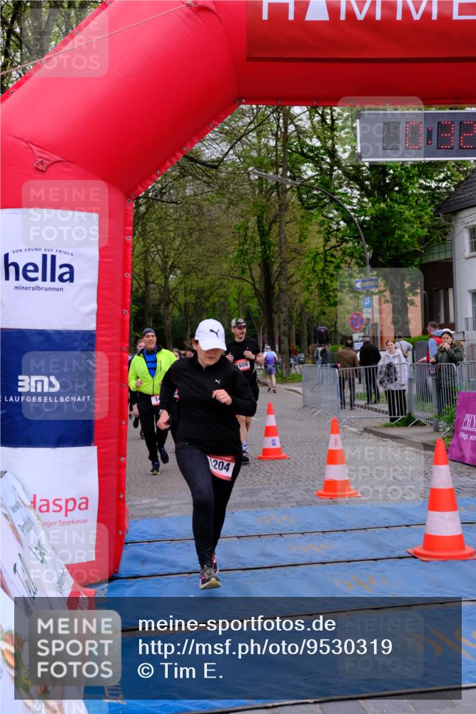 19.04.2026 - Hammer Lauf Tim E. http://msf.ph/oto/9530319 19.04.2026 10:17:23 Ziel 149, 178, 452, 648, 1204, 1654, 1656, 1696, 1770, 1783 meine-sportfotos.de