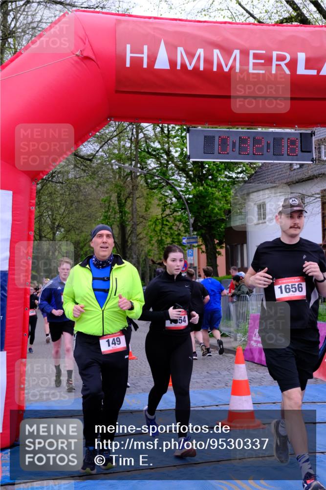 19.04.2026 - Hammer Lauf Tim E. http://msf.ph/oto/9530337 19.04.2026 10:17:26 Ziel 149, 343, 452, 648, 774, 877, 1204, 1654, 1656, 1696, 1770, 1783 meine-sportfotos.de