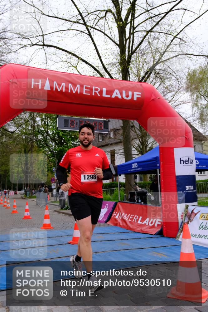 19.04.2026 - Hammer Lauf Tim E. http://msf.ph/oto/9530510 19.04.2026 10:18:16 Ziel 1266, 1298, 1315 meine-sportfotos.de