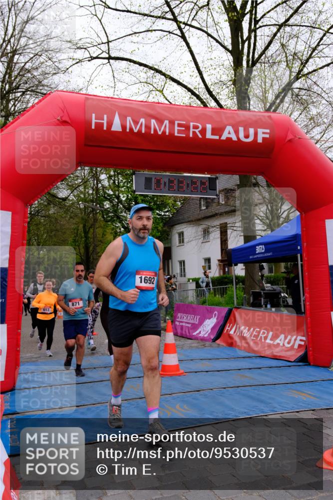 19.04.2026 - Hammer Lauf Tim E. http://msf.ph/oto/9530537 19.04.2026 10:18:30 Ziel 120, 653, 665, 799, 871, 1074, 1145, 1692, 1872 meine-sportfotos.de