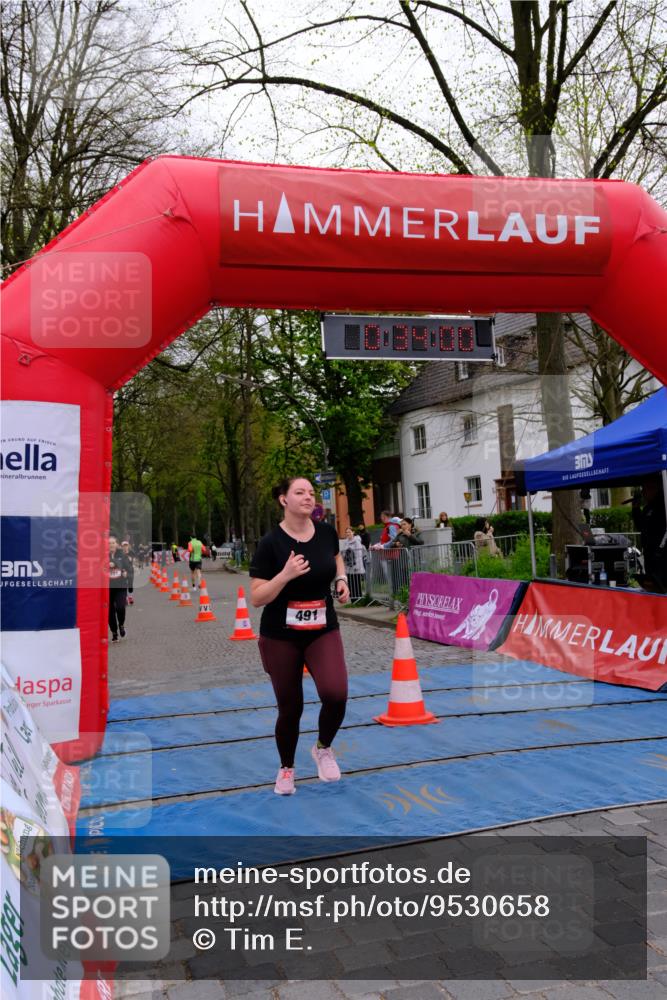 19.04.2026 - Hammer Lauf Tim E. http://msf.ph/oto/9530658 19.04.2026 10:19:08 Ziel 147, 251, 491, 1774 meine-sportfotos.de