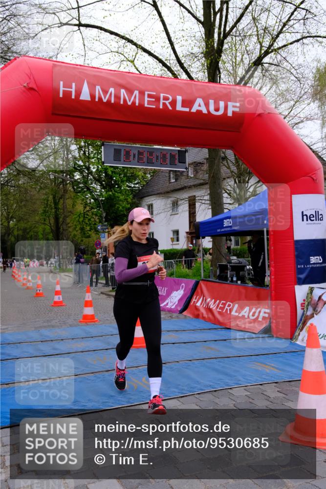 19.04.2026 - Hammer Lauf Tim E. http://msf.ph/oto/9530685 19.04.2026 10:19:15 Ziel 251, 332, 1343 meine-sportfotos.de