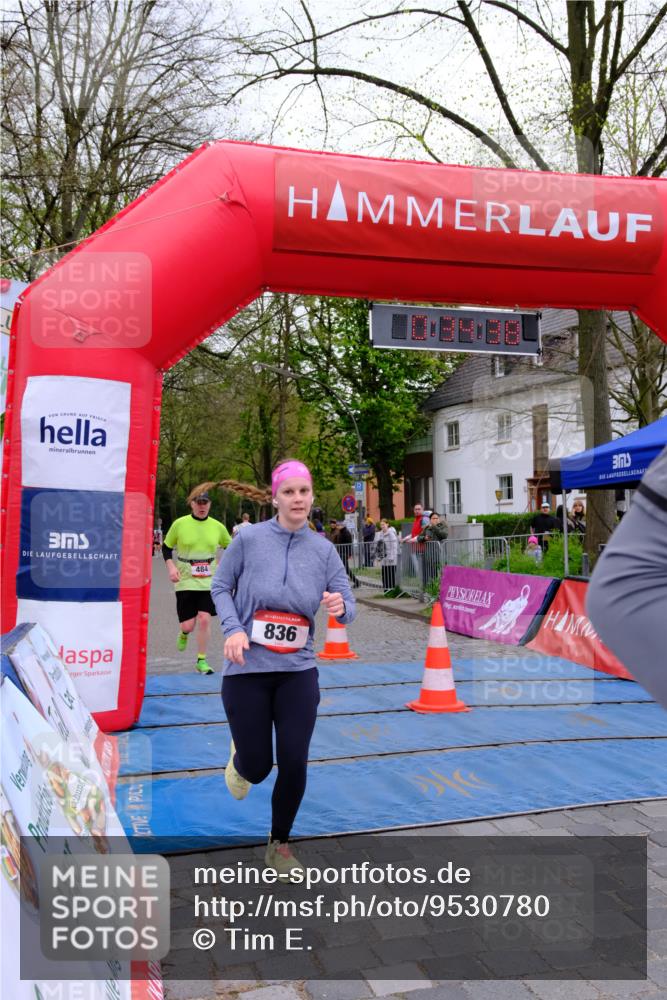 19.04.2026 - Hammer Lauf Tim E. http://msf.ph/oto/9530780 19.04.2026 10:19:46 Ziel 484, 576, 657, 704, 717, 836, 1293, 1294, 1303 meine-sportfotos.de
