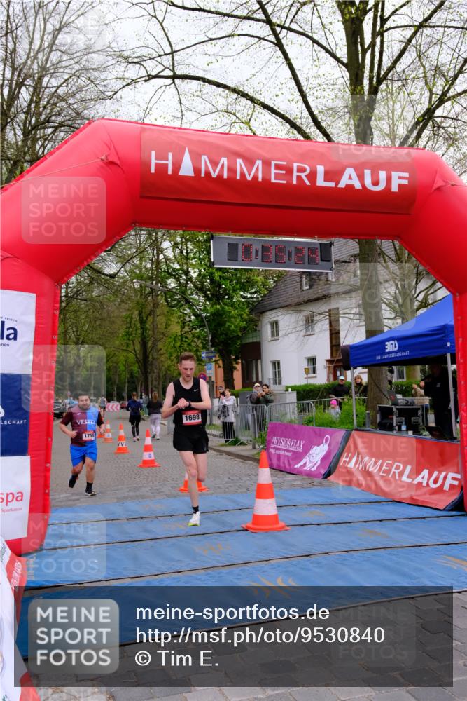 19.04.2026 - Hammer Lauf Tim E. http://msf.ph/oto/9530840 19.04.2026 10:20:32 Ziel 937, 1698, 1759 meine-sportfotos.de
