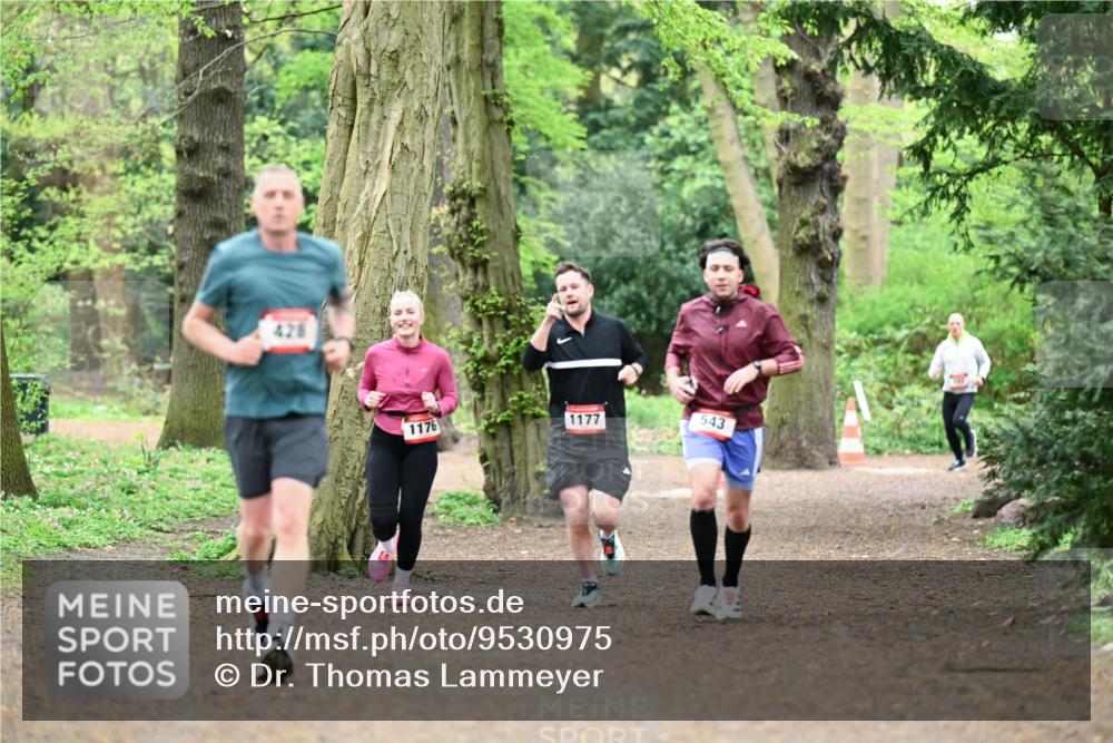 19.04.2026 - Hammer Lauf Dr. Thomas Lammeyer http://msf.ph/oto/9530975 19.04.2026 10:07:41 Laufen 1176, 1177, 543 meine-sportfotos.de