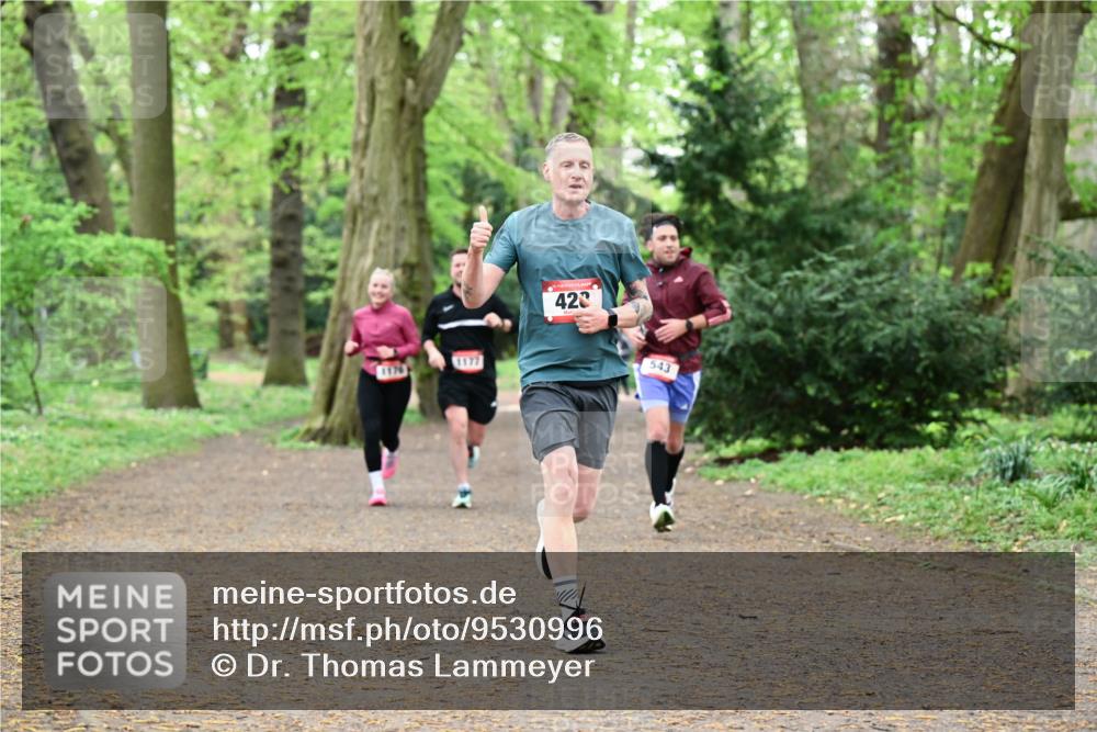 19.04.2026 - Hammer Lauf Dr. Thomas Lammeyer http://msf.ph/oto/9530996 19.04.2026 10:07:44 Laufen 1176, 1177, 428, 543 meine-sportfotos.de