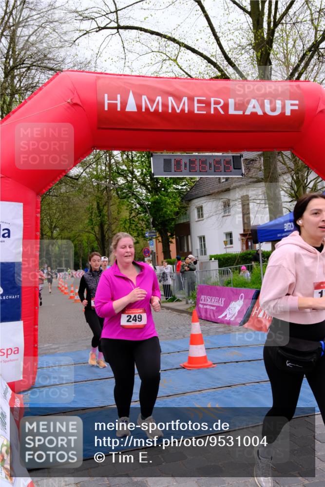 19.04.2026 - Hammer Lauf Tim E. http://msf.ph/oto/9531004 19.04.2026 10:22:03 Ziel 248, 249, 756, 797, 858, 1717, 1735, 1895 meine-sportfotos.de