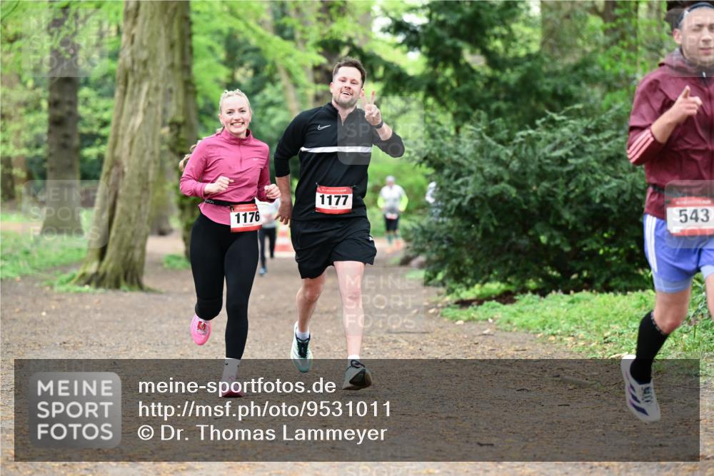 19.04.2026 - Hammer Lauf Dr. Thomas Lammeyer http://msf.ph/oto/9531011 19.04.2026 10:07:46 Laufen 1177, 1176, 543 meine-sportfotos.de