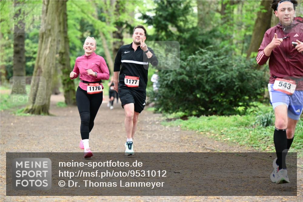 19.04.2026 - Hammer Lauf Dr. Thomas Lammeyer http://msf.ph/oto/9531012 19.04.2026 10:07:46 Laufen 1176, 1177, 543 meine-sportfotos.de