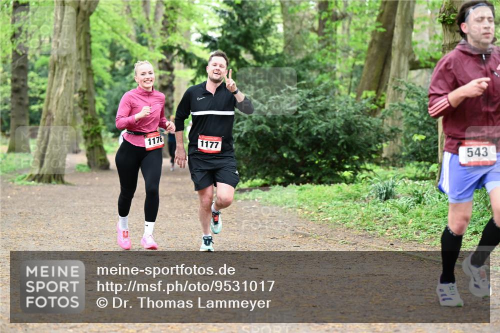 19.04.2026 - Hammer Lauf Dr. Thomas Lammeyer http://msf.ph/oto/9531017 19.04.2026 10:07:47 Laufen 1176, 1177, 543 meine-sportfotos.de