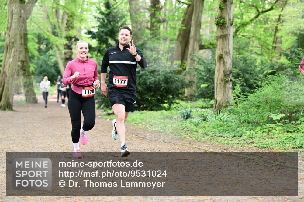 19.04.2026 - Hammer Lauf Dr. Thomas Lammeyer http://msf.ph/oto/9531024 19.04.2026 10:07:47 Laufen 1177, 1176 meine-sportfotos.de
