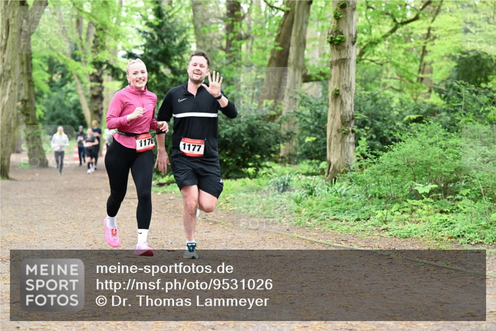19.04.2026 - Hammer Lauf Dr. Thomas Lammeyer http://msf.ph/oto/9531026 19.04.2026 10:07:47 Laufen 1176, 1177 meine-sportfotos.de