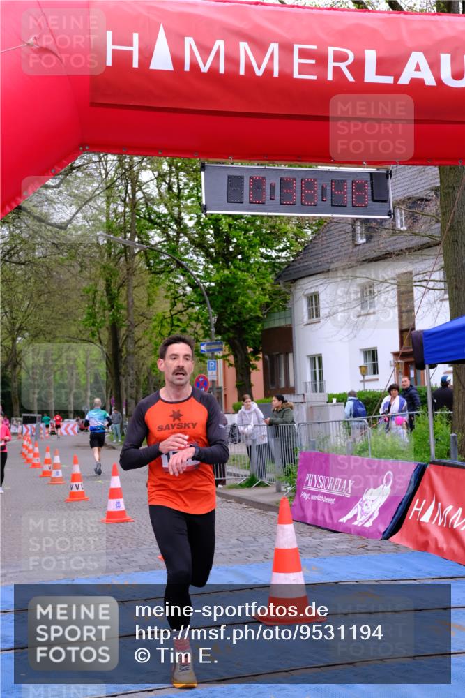 19.04.2026 - Hammer Lauf Tim E. http://msf.ph/oto/9531194 19.04.2026 10:23:56 Ziel 256, 293, 322, 781, 1561, 1614, 1776 meine-sportfotos.de