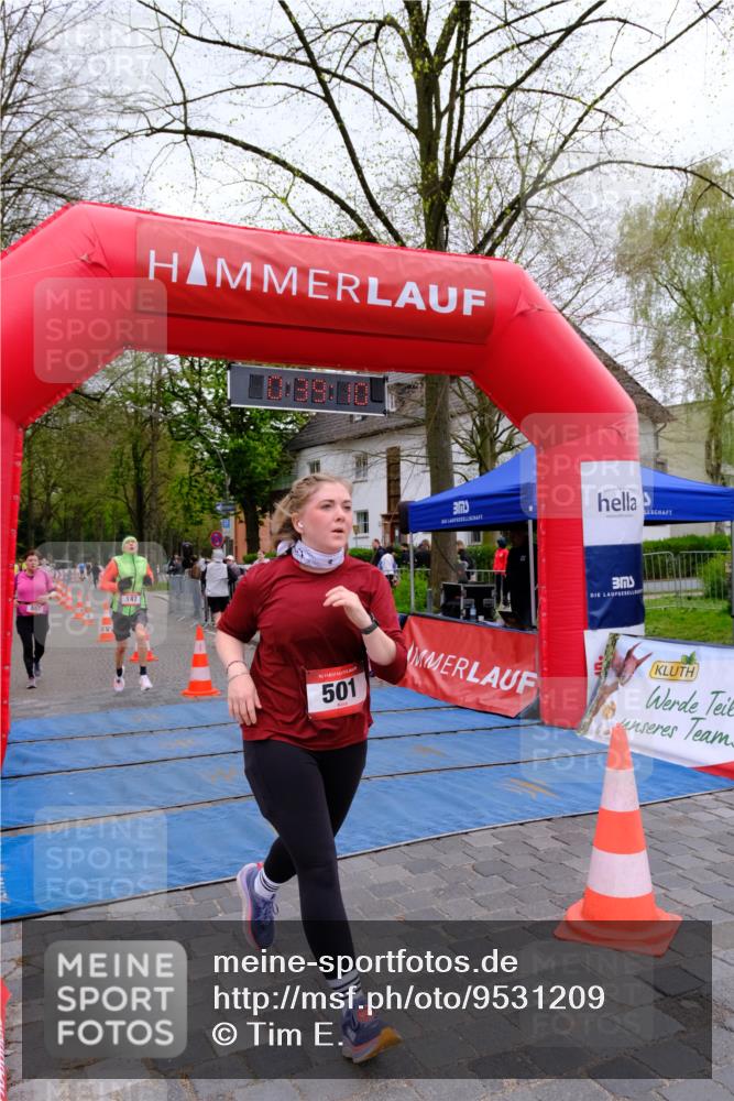 19.04.2026 - Hammer Lauf Tim E. http://msf.ph/oto/9531209 19.04.2026 10:24:18 Ziel 147, 501, 557, 903, 1122 meine-sportfotos.de
