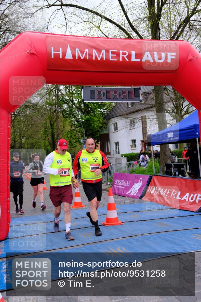 19.04.2026 - Hammer Lauf Tim E. http://msf.ph/oto/9531258 19.04.2026 10:24:31 Ziel 425, 611, 612, 715, 974, 1091, 1107, 1274, 1818 meine-sportfotos.de