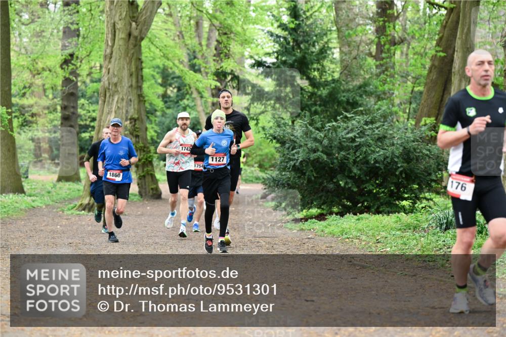 19.04.2026 - Hammer Lauf Dr. Thomas Lammeyer http://msf.ph/oto/9531301 19.04.2026 10:08:32 Laufen 1860, 1742, 1754, 1127, 176 meine-sportfotos.de