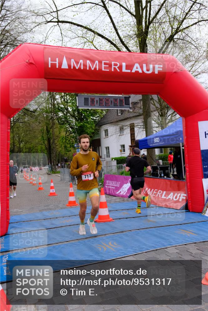 19.04.2026 - Hammer Lauf Tim E. http://msf.ph/oto/9531317 19.04.2026 10:24:55 Ziel 219, 220, 576, 717, 989 meine-sportfotos.de