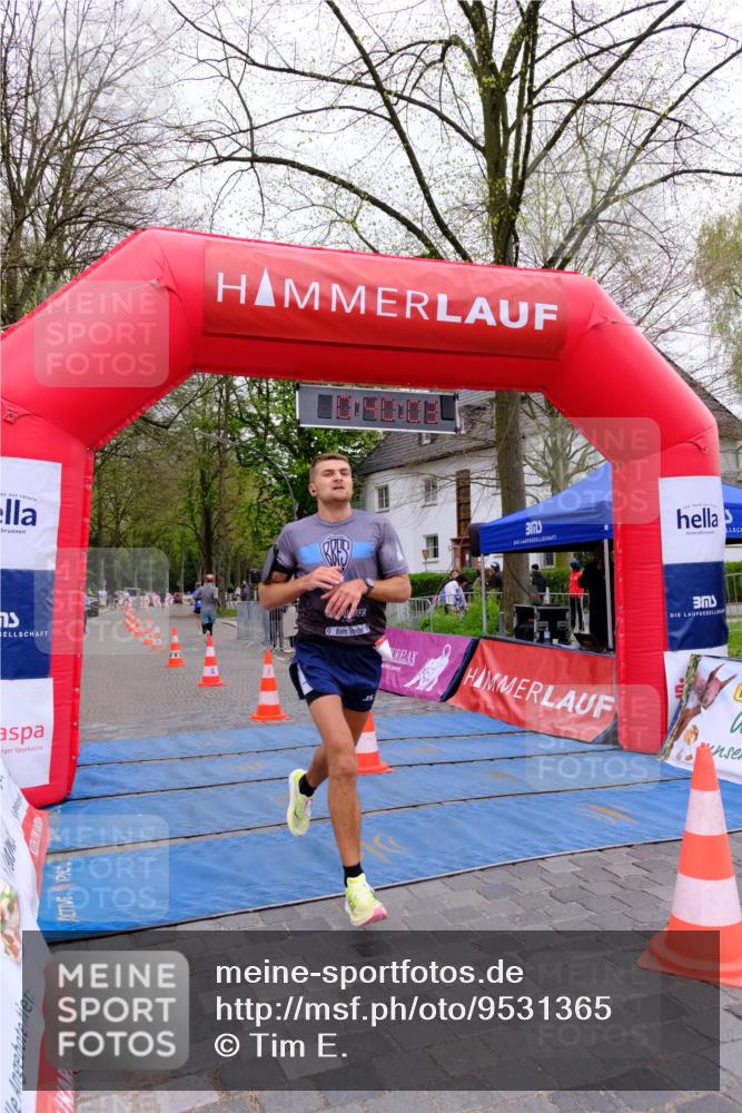 19.04.2026 - Hammer Lauf Tim E. http://msf.ph/oto/9531365 19.04.2026 10:25:10 Ziel 106, 113, 784, 1917 meine-sportfotos.de
