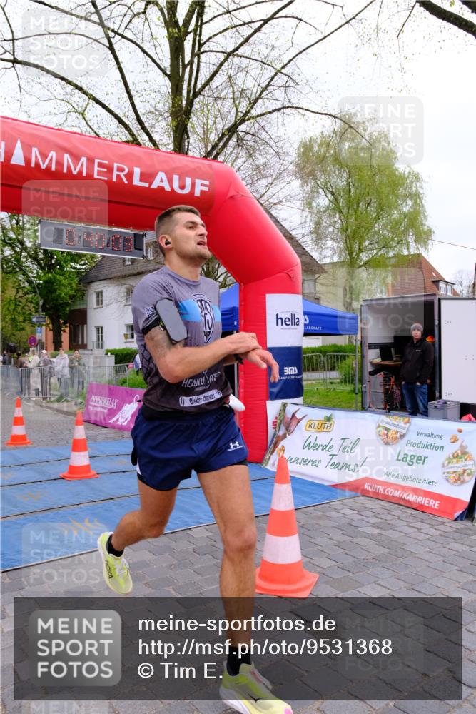 19.04.2026 - Hammer Lauf Tim E. http://msf.ph/oto/9531368 19.04.2026 10:25:11 Ziel 129, 623, 784, 1917 meine-sportfotos.de