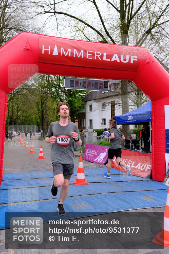 19.04.2026 - Hammer Lauf Tim E. http://msf.ph/oto/9531377 19.04.2026 10:25:27 Ziel 199, 424, 876, 898, 1558, 1559, 1867 meine-sportfotos.de
