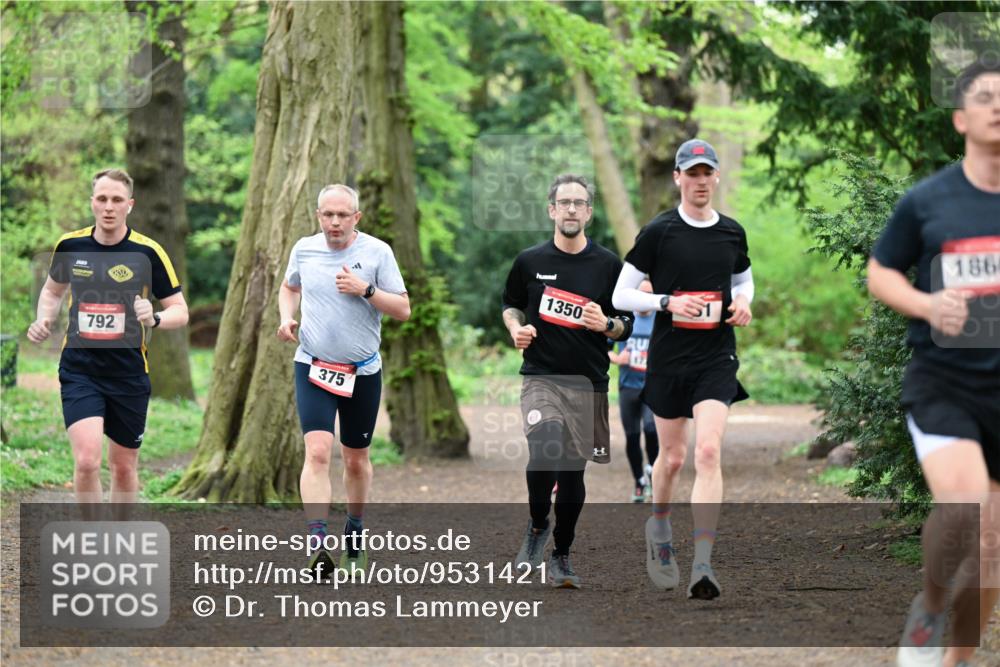 19.04.2026 - Hammer Lauf Dr. Thomas Lammeyer http://msf.ph/oto/9531421 19.04.2026 10:08:48 Laufen 792, 375, 1350, 186 meine-sportfotos.de