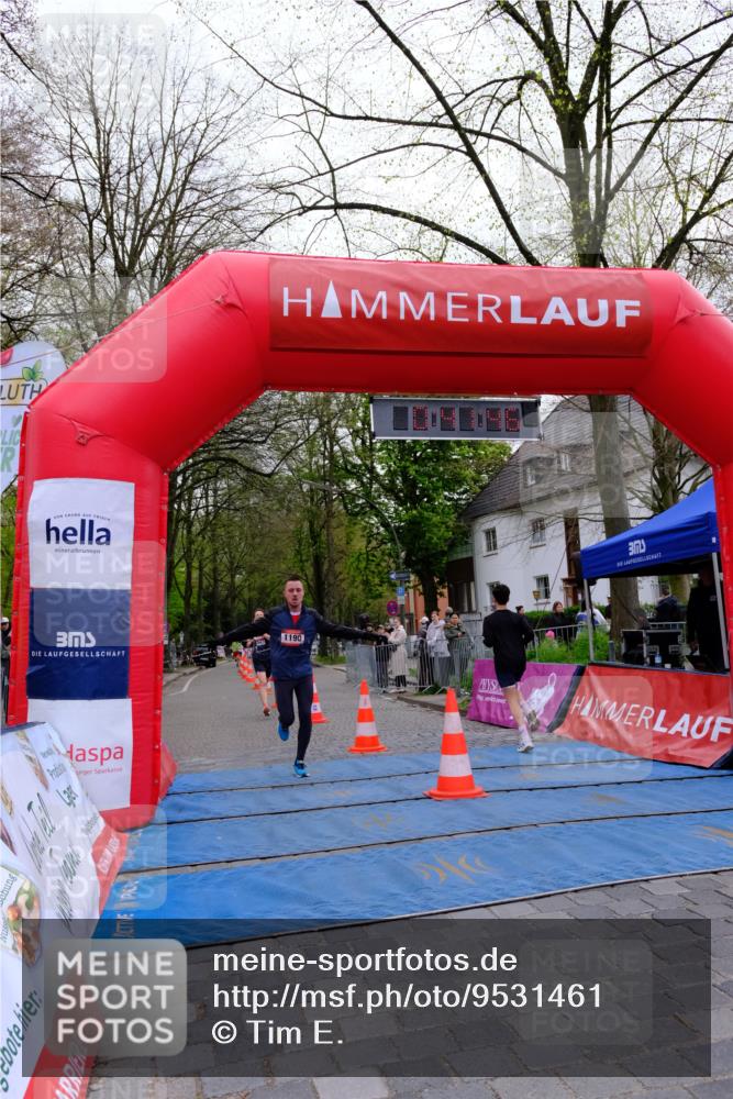 19.04.2026 - Hammer Lauf Tim E. http://msf.ph/oto/9531461 19.04.2026 10:26:54 Ziel 214, 308, 1190 meine-sportfotos.de