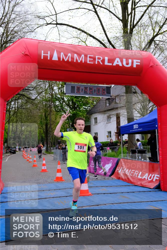 19.04.2026 - Hammer Lauf Tim E. http://msf.ph/oto/9531512 19.04.2026 10:27:14 Ziel 101, 400, 543, 1332, 1800, 1898 meine-sportfotos.de