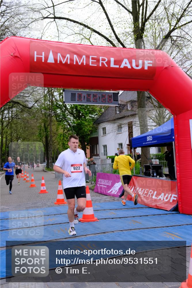 19.04.2026 - Hammer Lauf Tim E. http://msf.ph/oto/9531551 19.04.2026 10:27:34 Ziel 296, 355, 687, 858, 922, 999, 1641, 1724 meine-sportfotos.de