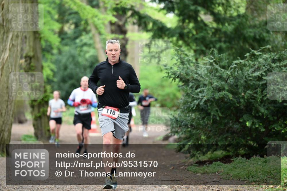 19.04.2026 - Hammer Lauf Dr. Thomas Lammeyer http://msf.ph/oto/9531570 19.04.2026 10:09:15 Laufen 110 meine-sportfotos.de