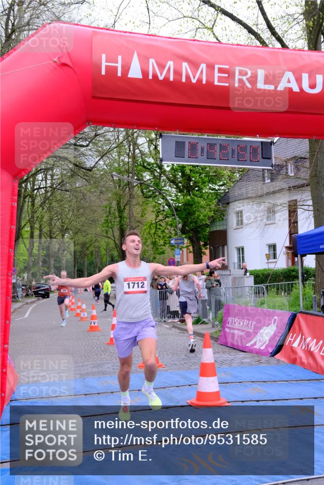 19.04.2026 - Hammer Lauf Tim E. http://msf.ph/oto/9531585 19.04.2026 10:27:58 Ziel 358, 1000, 1001, 1712, 1763, 1803 meine-sportfotos.de