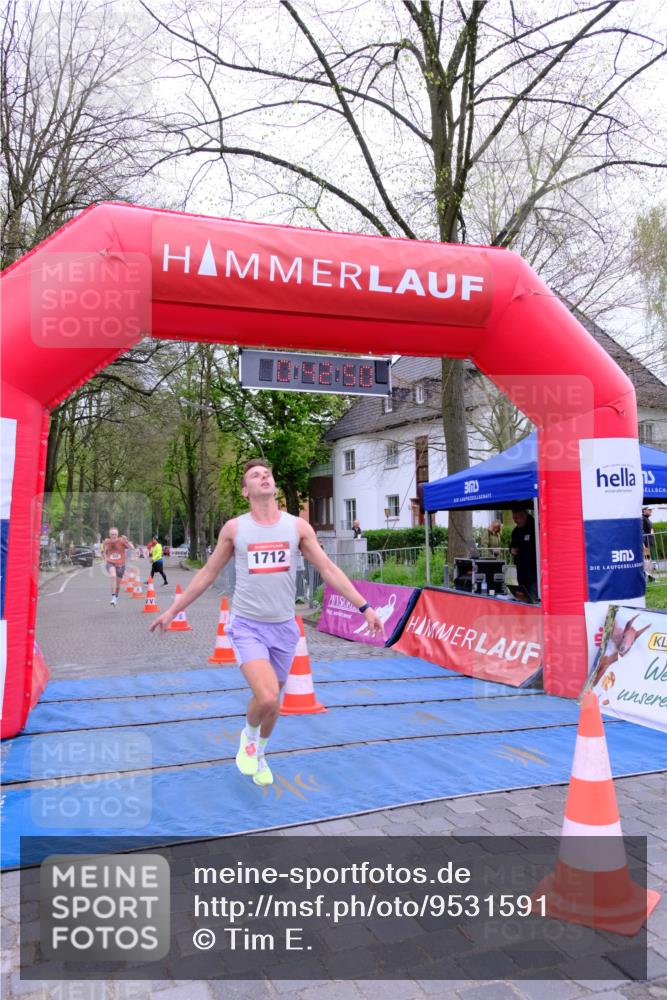 19.04.2026 - Hammer Lauf Tim E. http://msf.ph/oto/9531591 19.04.2026 10:27:58 Ziel 358, 1000, 1001, 1712, 1763, 1803 meine-sportfotos.de