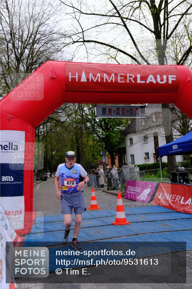 19.04.2026 - Hammer Lauf Tim E. http://msf.ph/oto/9531613 19.04.2026 10:28:42 Ziel 102, 319, 774, 792, 872, 879 meine-sportfotos.de