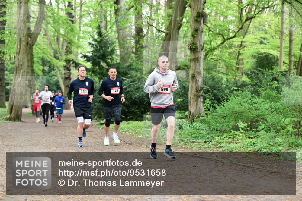 19.04.2026 - Hammer Lauf Dr. Thomas Lammeyer http://msf.ph/oto/9531658 19.04.2026 10:09:29 Laufen 996, 128, 130 meine-sportfotos.de