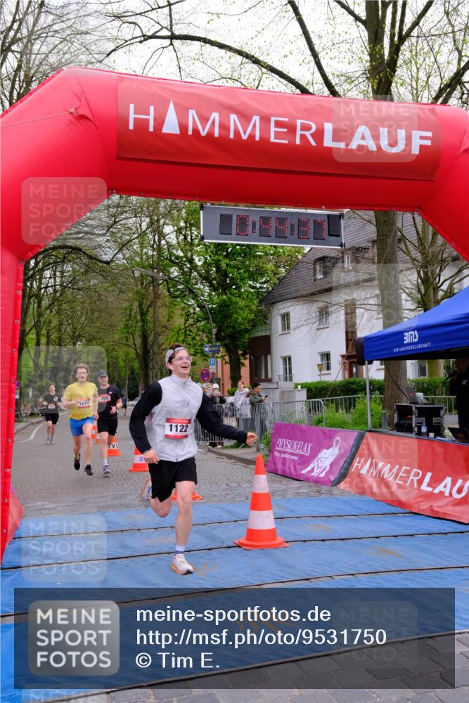 19.04.2026 - Hammer Lauf Tim E. http://msf.ph/oto/9531750 19.04.2026 10:29:45 Ziel 359, 498, 578, 765, 781, 1122, 1614 meine-sportfotos.de