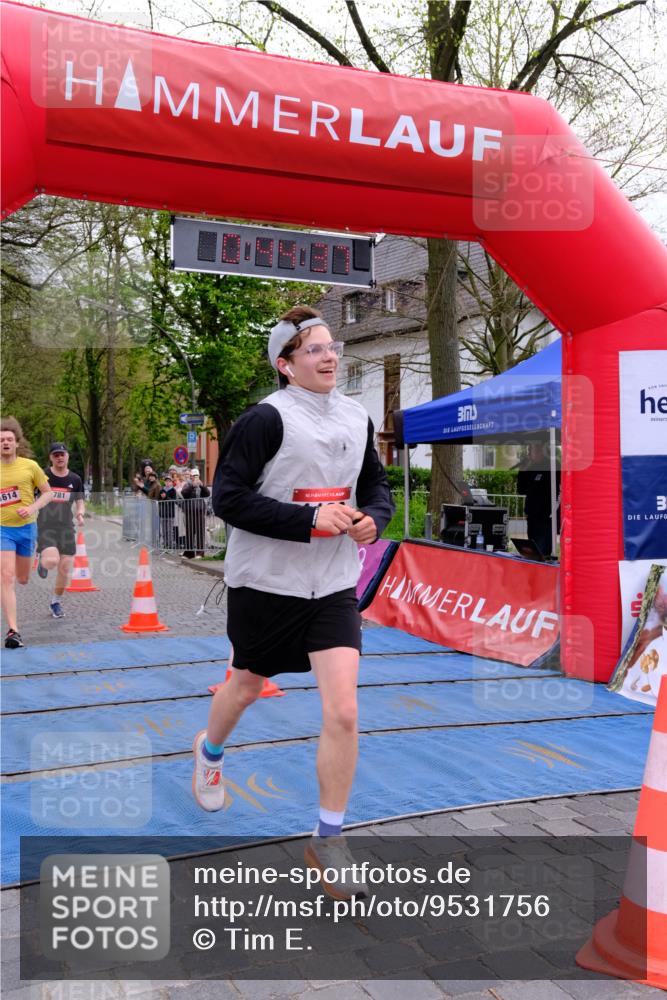 19.04.2026 - Hammer Lauf Tim E. http://msf.ph/oto/9531756 19.04.2026 10:29:45 Ziel 359, 498, 578, 765, 781, 1122, 1614 meine-sportfotos.de