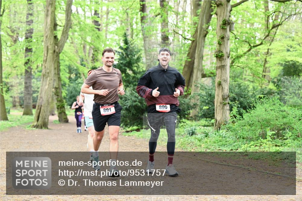 19.04.2026 - Hammer Lauf Dr. Thomas Lammeyer http://msf.ph/oto/9531757 19.04.2026 10:09:41 Laufen 891, 890 meine-sportfotos.de