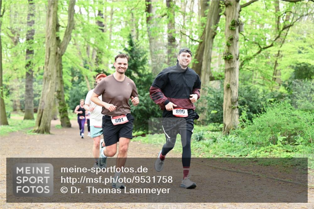 19.04.2026 - Hammer Lauf Dr. Thomas Lammeyer http://msf.ph/oto/9531758 19.04.2026 10:09:42 Laufen 890, 891 meine-sportfotos.de