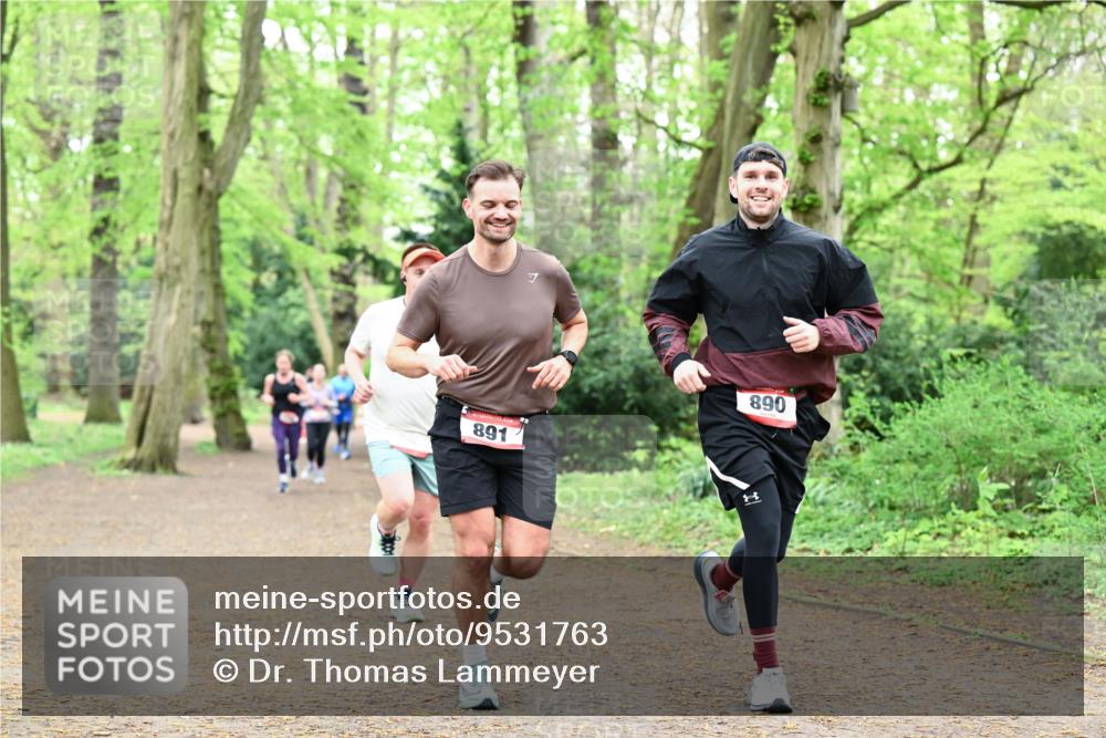 19.04.2026 - Hammer Lauf Dr. Thomas Lammeyer http://msf.ph/oto/9531763 19.04.2026 10:09:42 Laufen 891, 890 meine-sportfotos.de
