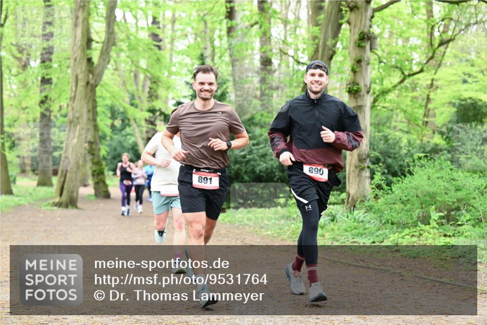 19.04.2026 - Hammer Lauf Dr. Thomas Lammeyer http://msf.ph/oto/9531764 19.04.2026 10:09:42 Laufen 891, 890 meine-sportfotos.de