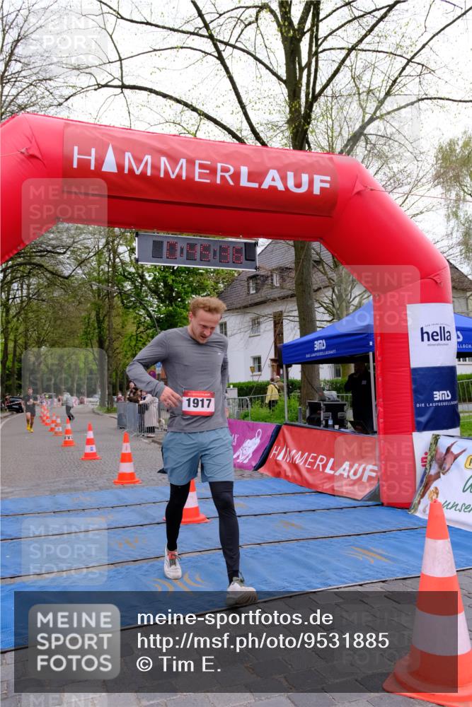19.04.2026 - Hammer Lauf Tim E. http://msf.ph/oto/9531885 19.04.2026 10:30:44 Ziel 305, 989, 1202, 1323, 1917 meine-sportfotos.de