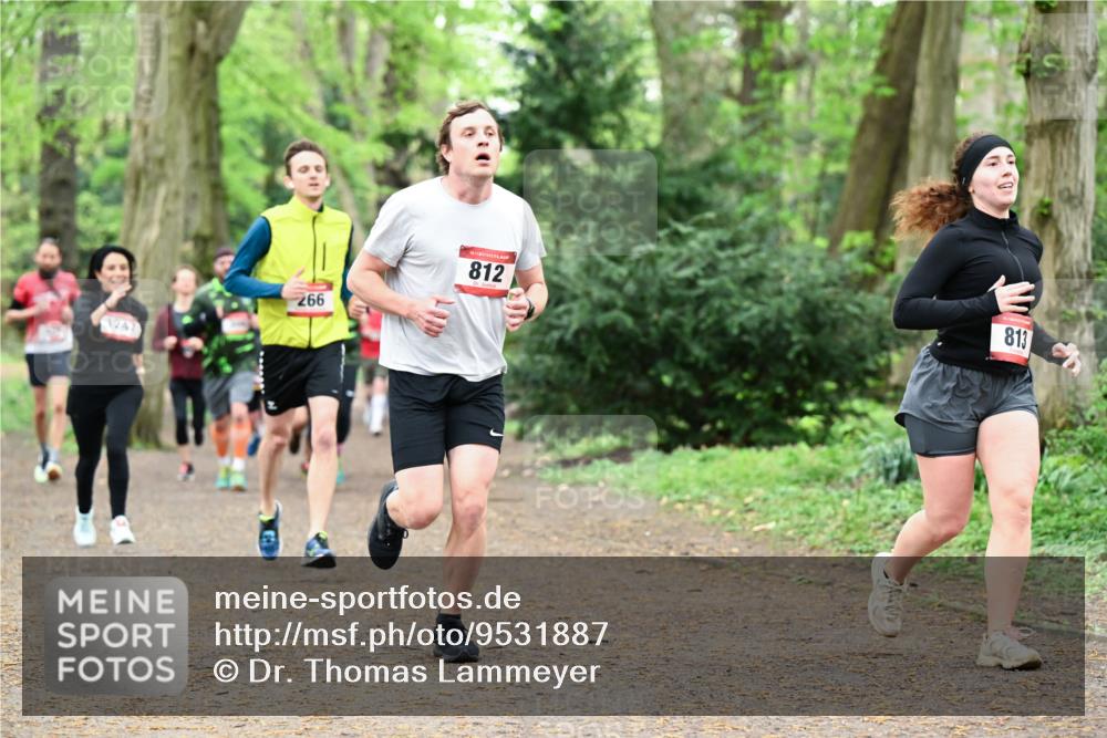 19.04.2026 - Hammer Lauf Dr. Thomas Lammeyer http://msf.ph/oto/9531887 19.04.2026 10:10:01 Laufen 1247, 266, 812, 813 meine-sportfotos.de