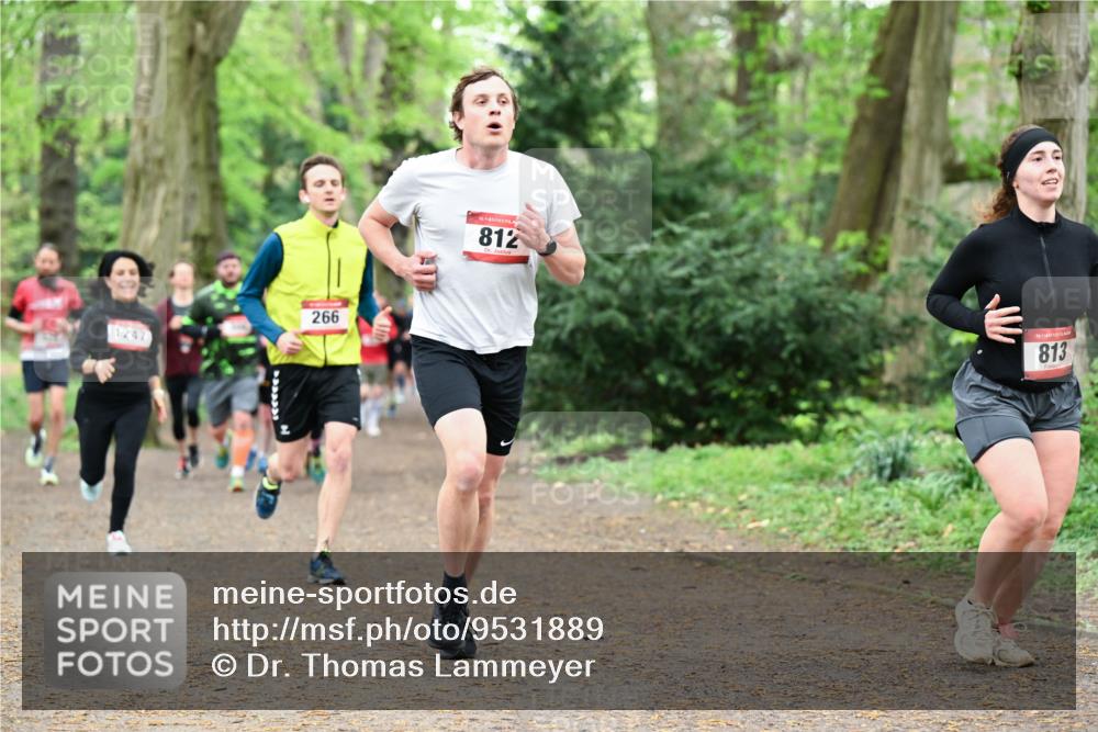 19.04.2026 - Hammer Lauf Dr. Thomas Lammeyer http://msf.ph/oto/9531889 19.04.2026 10:10:01 Laufen 1247, 266, 812, 813 meine-sportfotos.de
