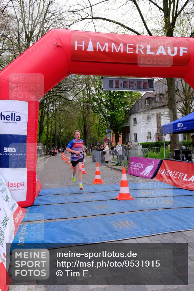19.04.2026 - Hammer Lauf Tim E. http://msf.ph/oto/9531915 19.04.2026 10:30:56 Ziel 106, 184, 276 meine-sportfotos.de