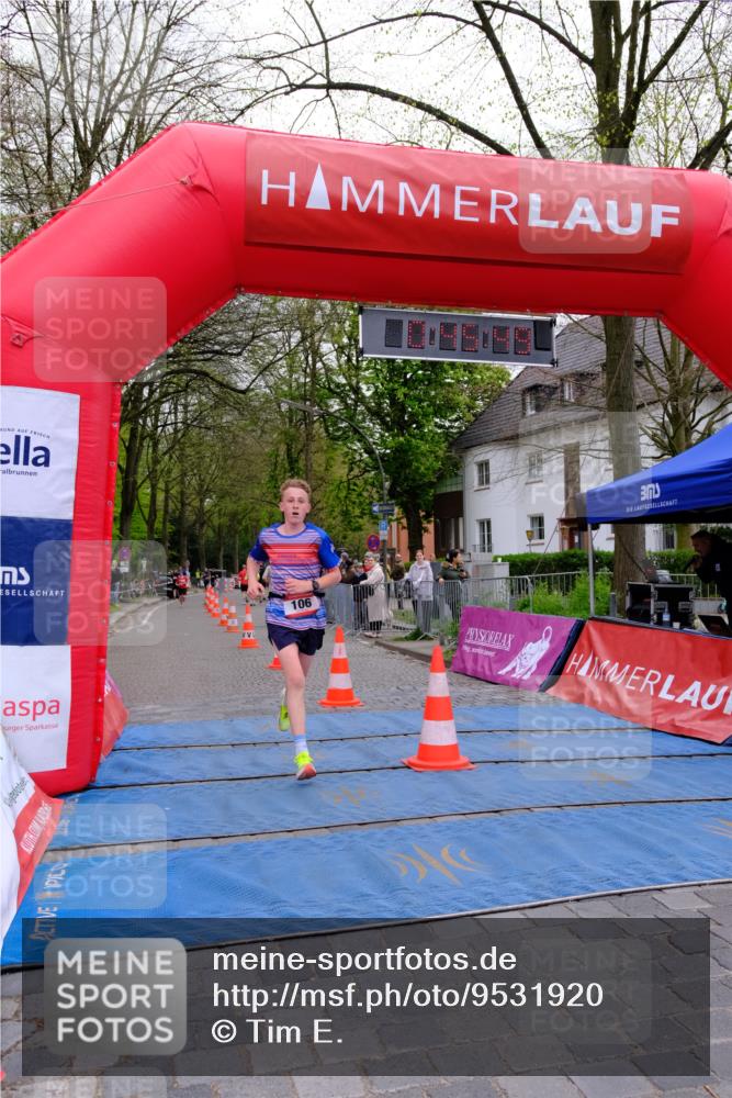 19.04.2026 - Hammer Lauf Tim E. http://msf.ph/oto/9531920 19.04.2026 10:30:57 Ziel 106, 184, 276 meine-sportfotos.de