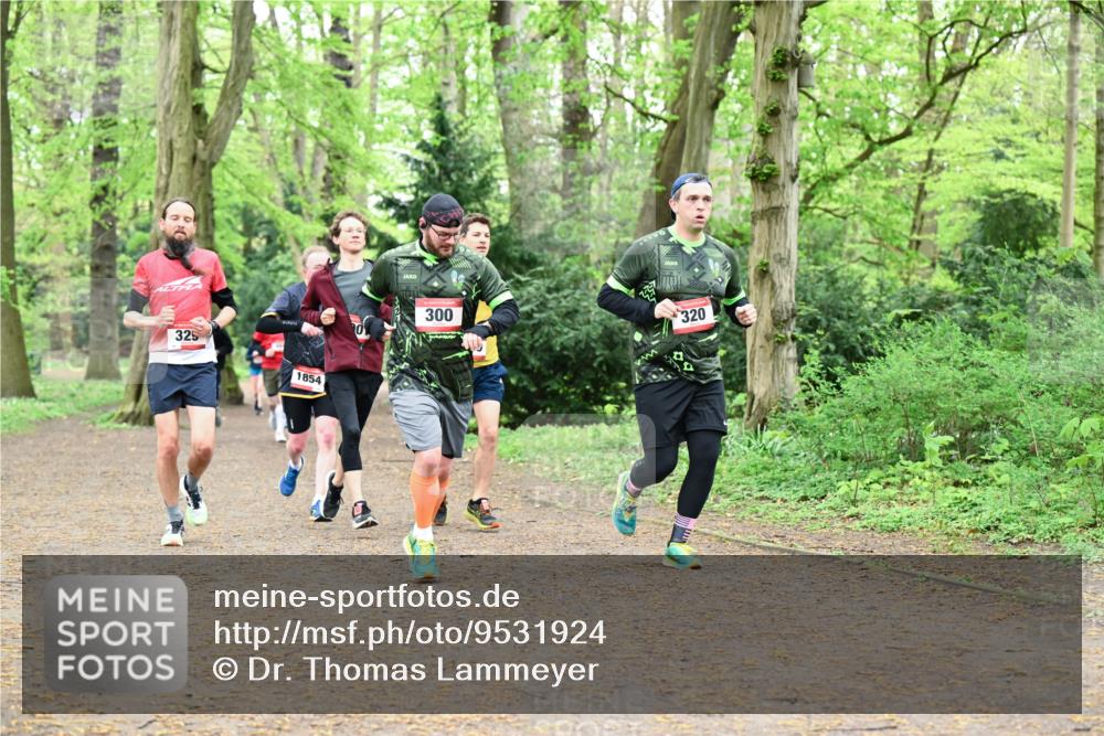 19.04.2026 - Hammer Lauf Dr. Thomas Lammeyer http://msf.ph/oto/9531924 19.04.2026 10:10:06 Laufen 325, 1854, 300, 320 meine-sportfotos.de