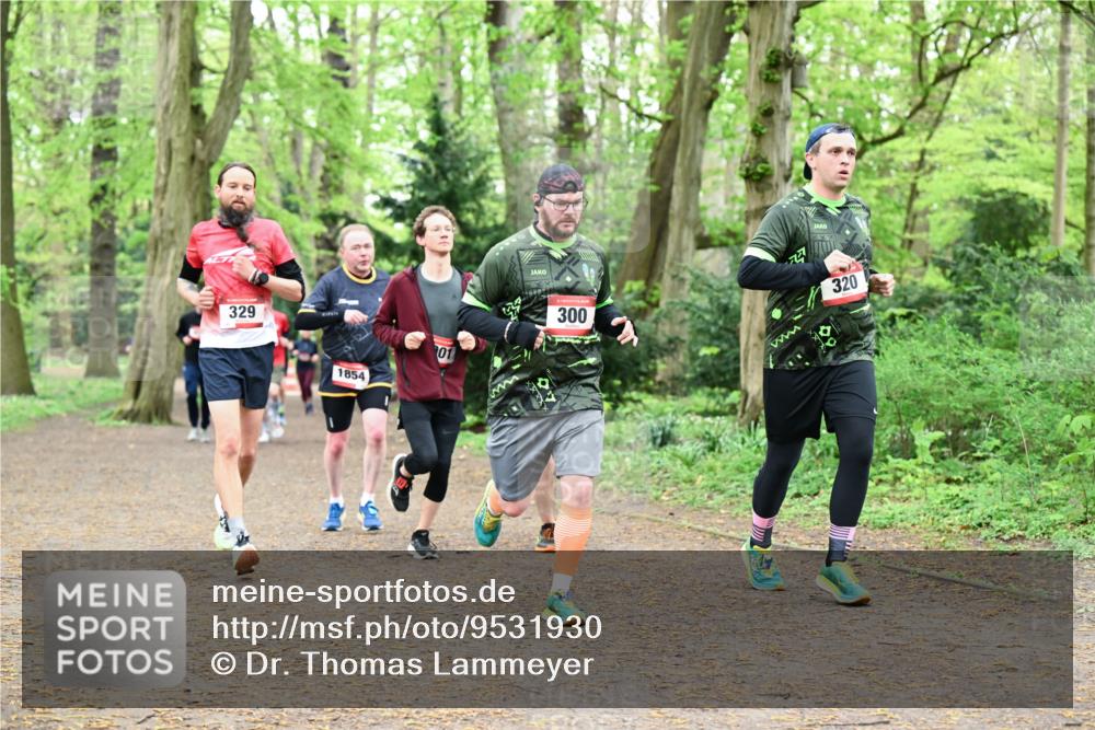 19.04.2026 - Hammer Lauf Dr. Thomas Lammeyer http://msf.ph/oto/9531930 19.04.2026 10:10:06 Laufen 329, 1854, 300, 320 meine-sportfotos.de
