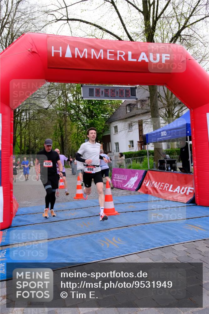 19.04.2026 - Hammer Lauf Tim E. http://msf.ph/oto/9531949 19.04.2026 10:31:11 Ziel 199, 348, 375, 623, 876, 898, 1859 meine-sportfotos.de