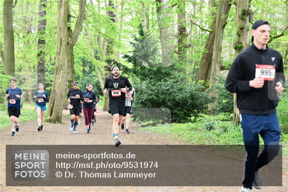 19.04.2026 - Hammer Lauf Dr. Thomas Lammeyer http://msf.ph/oto/9531974 19.04.2026 10:10:13 Laufen 896, 284, 585, 1267, 1736, 995 meine-sportfotos.de