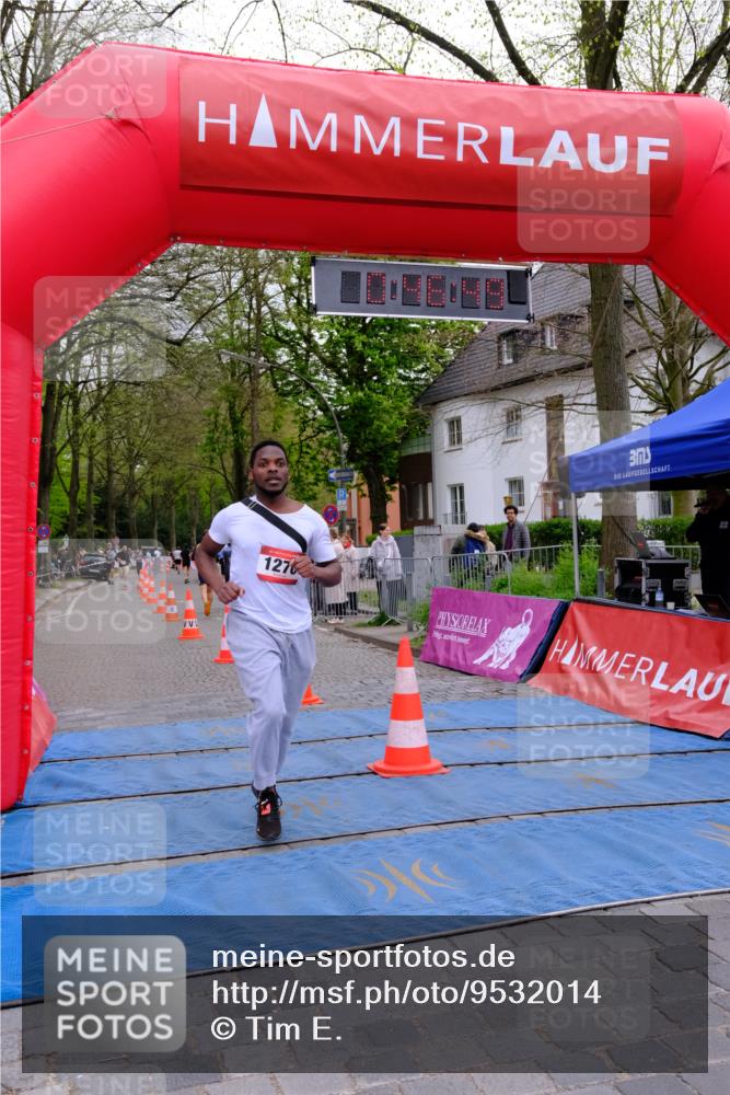 19.04.2026 - Hammer Lauf Tim E. http://msf.ph/oto/9532014 19.04.2026 10:31:57 Ziel 1276, 1900, 1901 meine-sportfotos.de