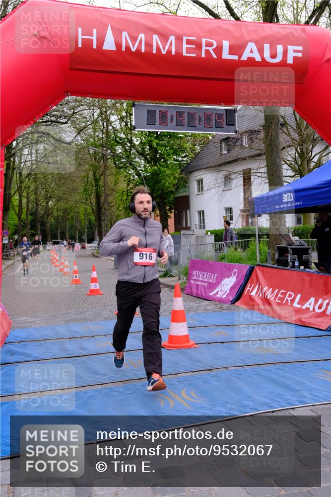 19.04.2026 - Hammer Lauf Tim E. http://msf.ph/oto/9532067 19.04.2026 10:32:12 Ziel 399, 916, 996 meine-sportfotos.de